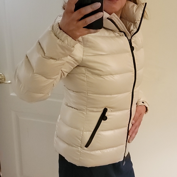 Moncler down jacket - Picture 6 of 16